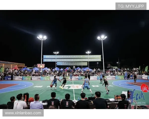 兰道夫半场14分钟10中5砍13分展现高效篮球实力赛场统治表现